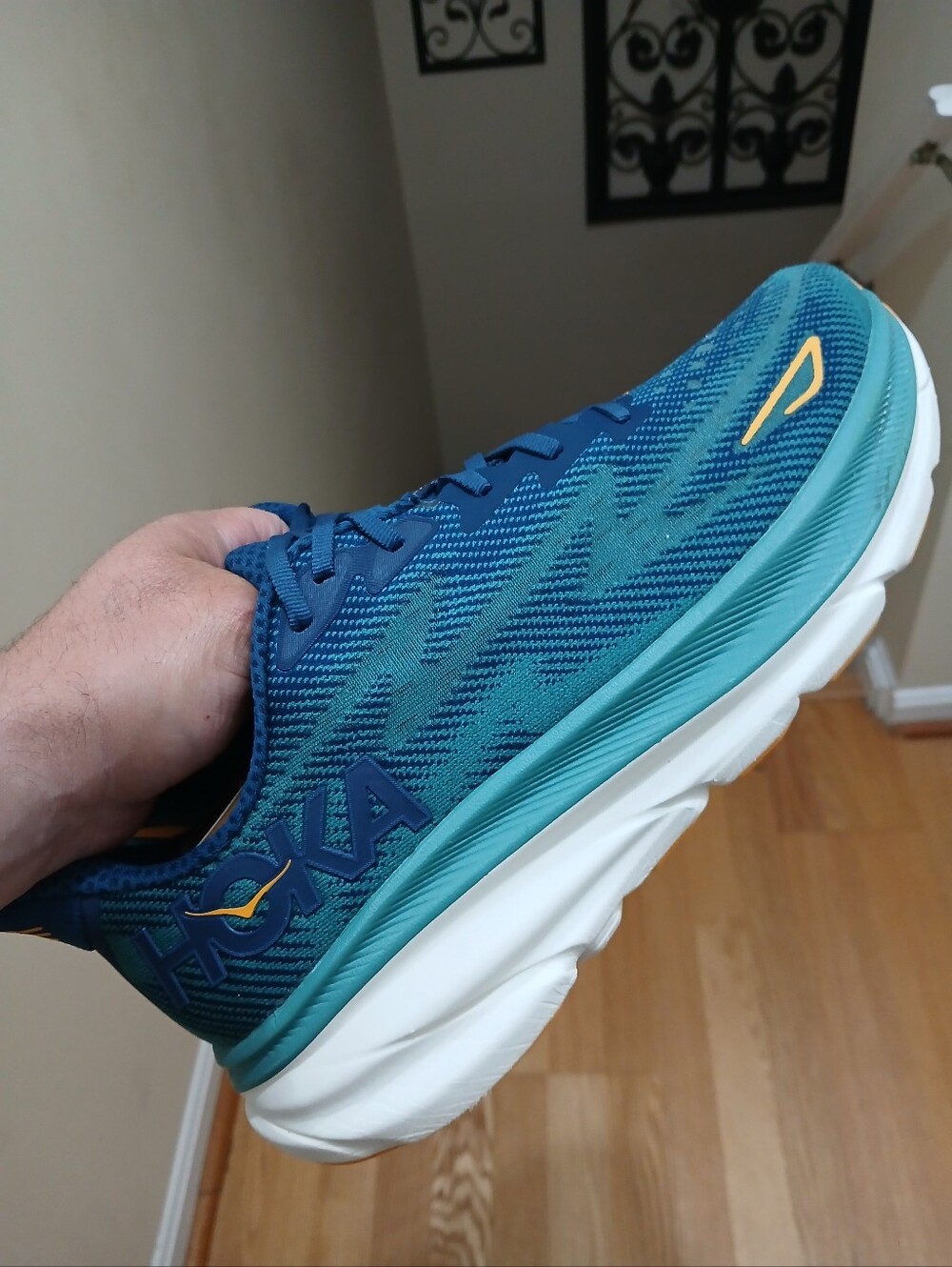Hoka One Clifton 9 Comfort/Athletic Medical Field Shoes Size 11 Men